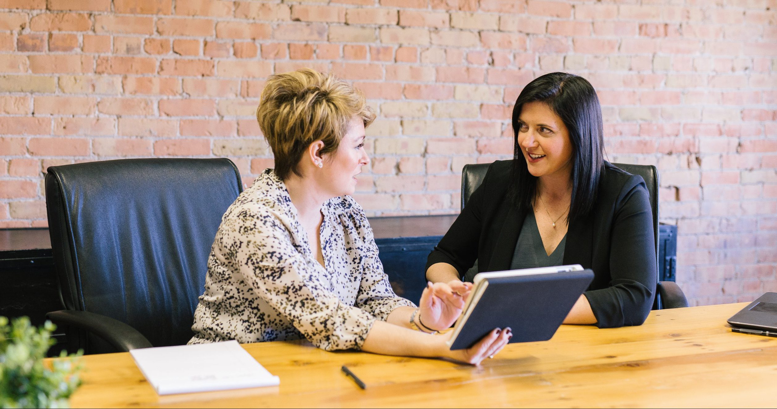 woman coaching mentor